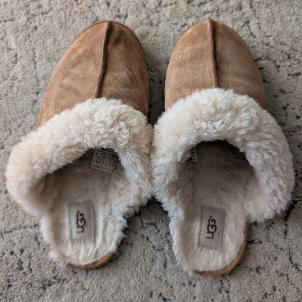 UGG Women's Cozy Tan Slippers with Plush Cream Lining
